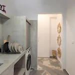 Artemida *