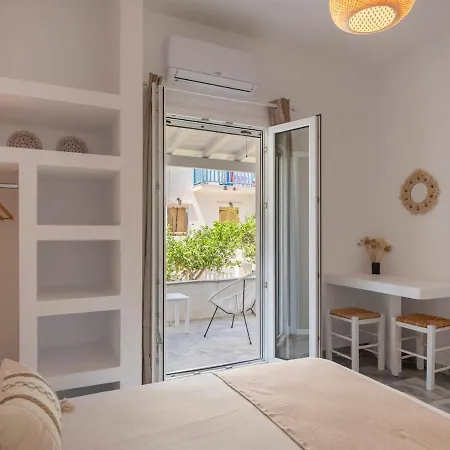 Artemida Two 펜션 *