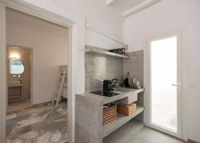 Artemida * Parikia (Paros)