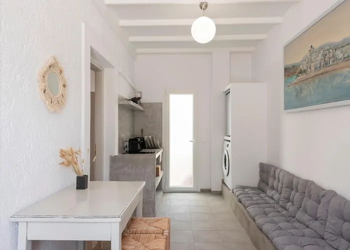 Artemida Parikia (Paros)