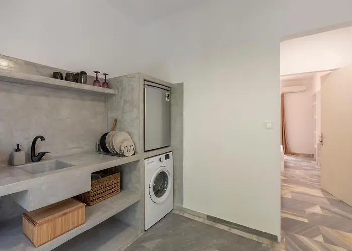 Artemida Holiday home