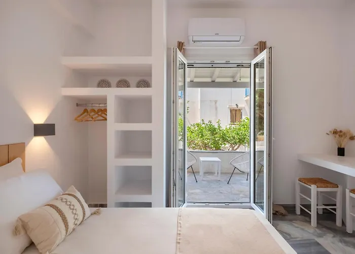 Artemida Parikia (Paros)